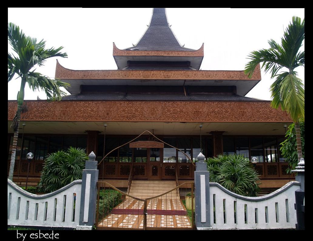Gambar Rumah Joglo Jawa Timur  Rumah Minimalis